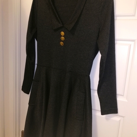 Retro dress - Picture 4 of 4